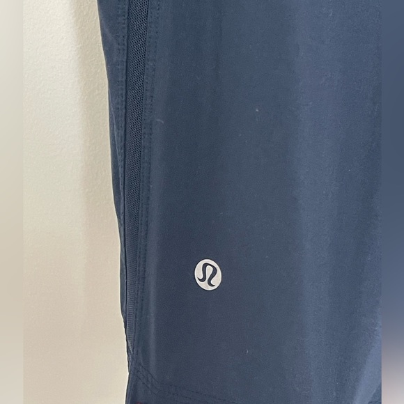 Lululemon Pace Breaker Short *9' Lined In Nautical Navy - Picture 12 of 15